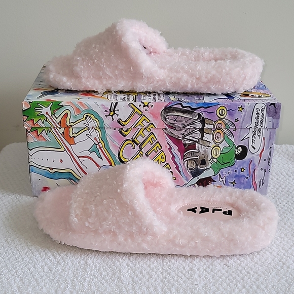 Jeffrey Campbell Shoes - Jeffrey Campbell Faux Fur Slide Slippers  Size L